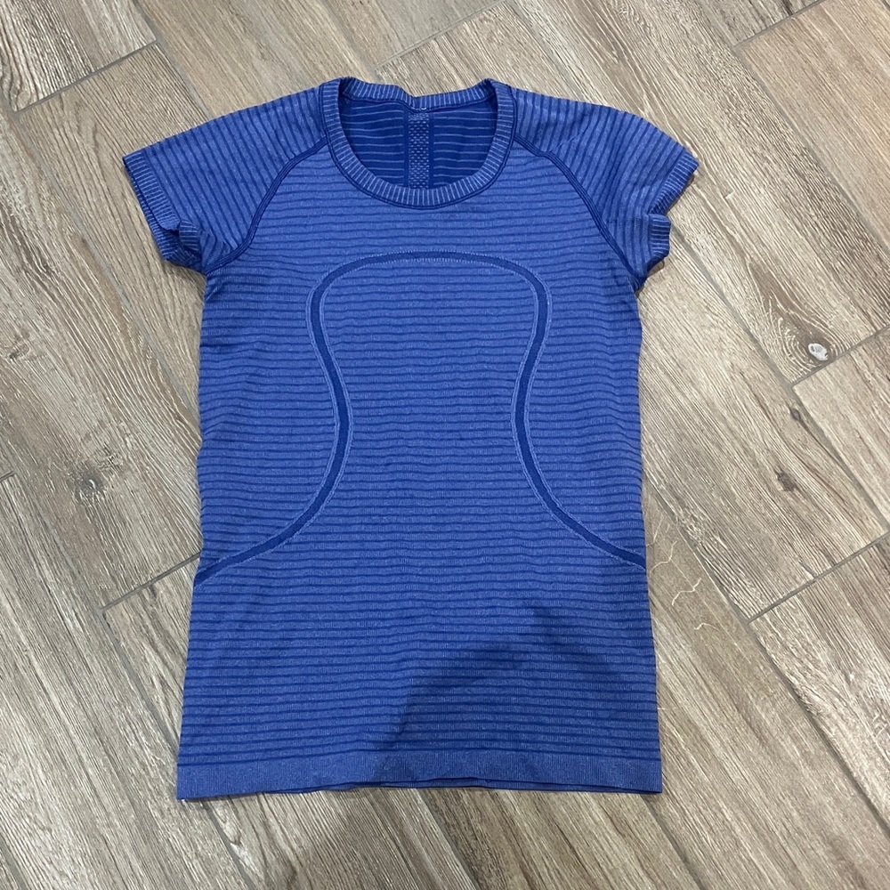 Blue Swiftly Short Sleeve Lululemon Top